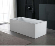 Free Standing Bathtub c/w Waste - White