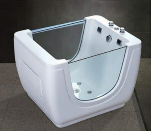 Free Standing Baby Bathtub c/w Tap & Waste - White